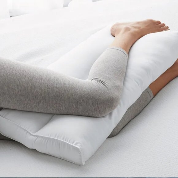 The Company Store Knee and Leg Posture Pillow - White- New! - Picture 7 of 9